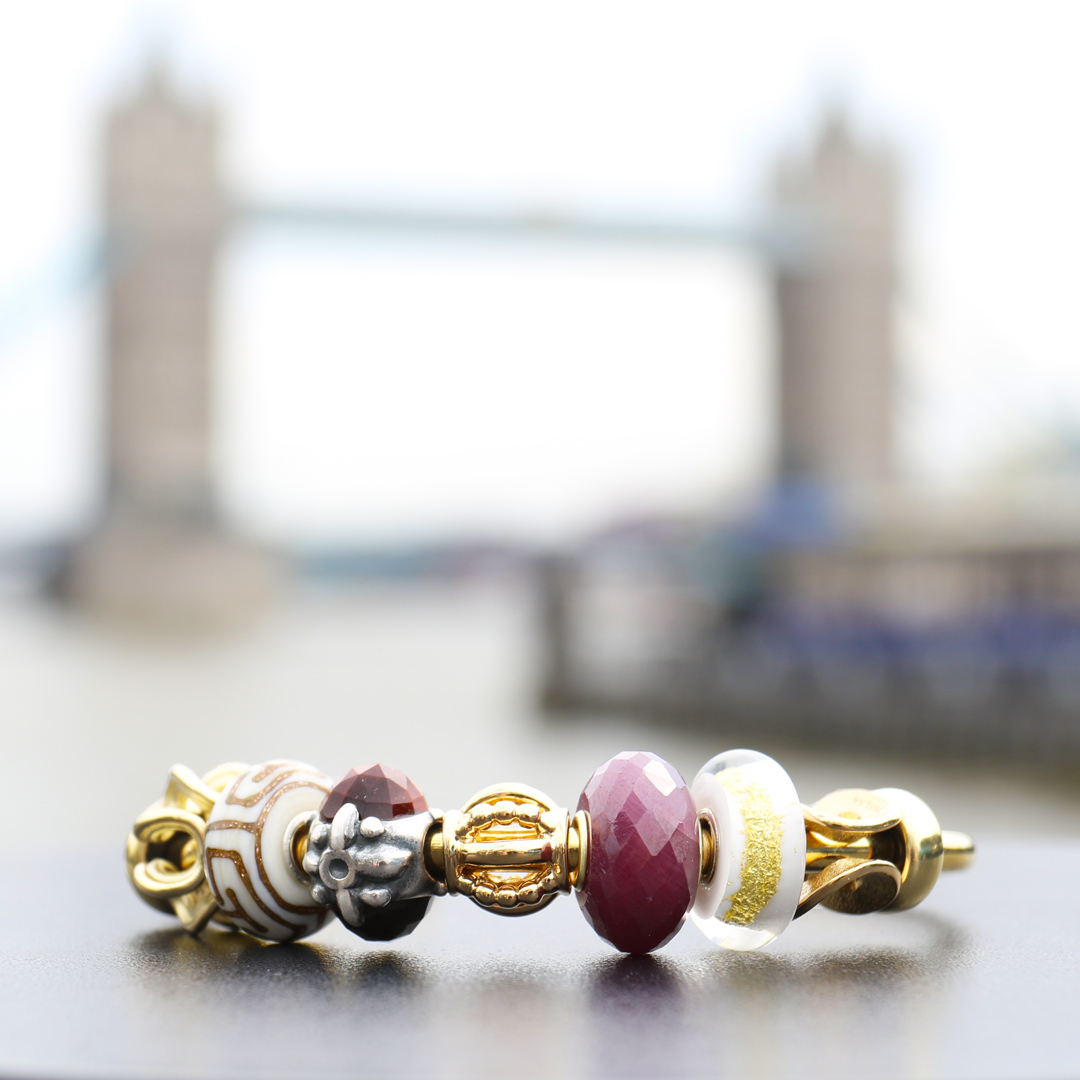 Today we join the rest of the country in celebrating the momenteous coronation of King Charles III, have you seen our Royal Coronation Edit? Put together just for you! Fit for a Queen or a King! #handmade #danishdesign #jewellery #scandinavian #royal #coronation