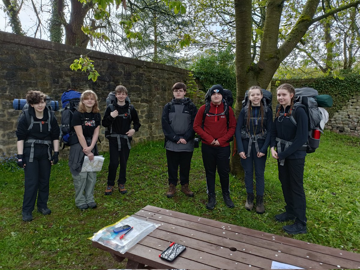 Newbold_DofE's tweet photo. All 6 groups have successfully set off on Day 1! @OutwoodNewbold https://t.co/TyezHX6kzI
