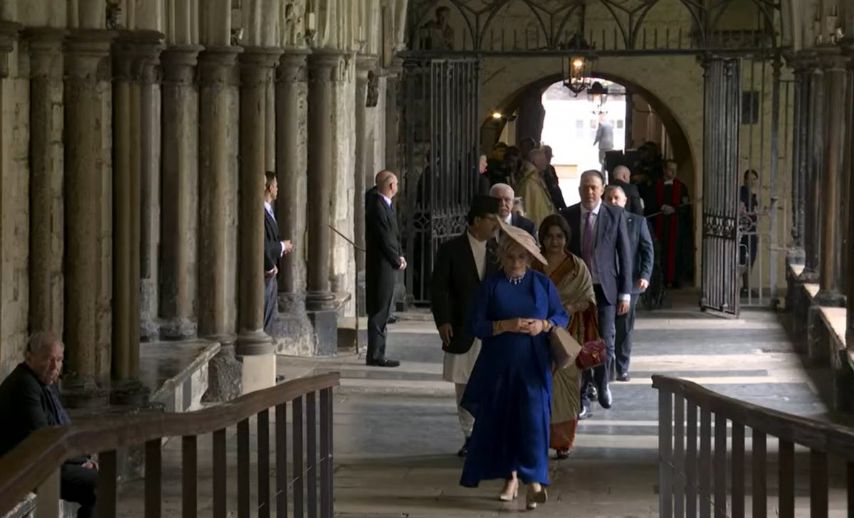 Coronation2023's tweet photo. Through the chilly cloisters that have witnessed some of the most important moments in British history, the guests come for the #Coronation of King Charles III and Queen Camilla https://t.co/WPlTitcpzj