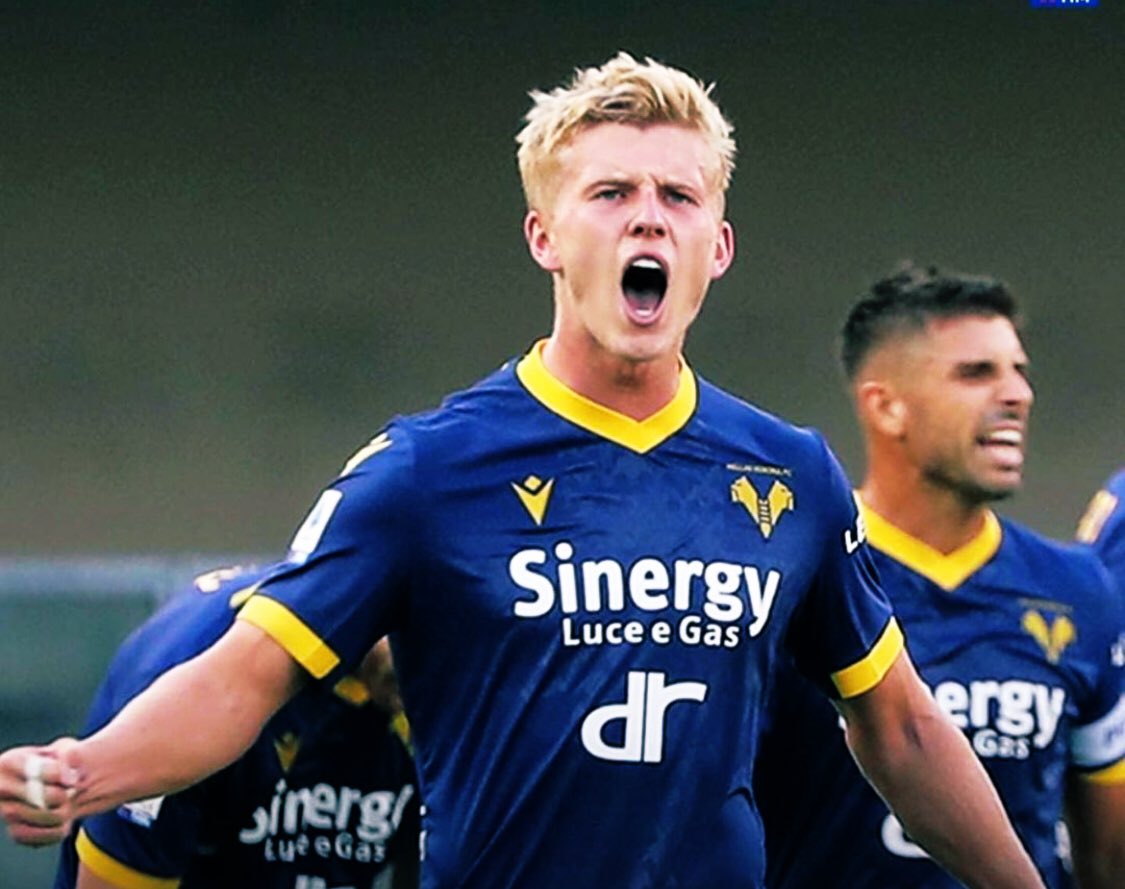 Josh Doig hasn’t played more than 45 minutes in a match since Valentine’s Day. 👀 

Verona’s new manager loves a half-time sub - using the #sco21s LB for just one half in 5 of his last 6 appearances. 

5 Serie A matches remain, hopefully Doig ‘forzas’ his way back to full 90s 🇮🇹