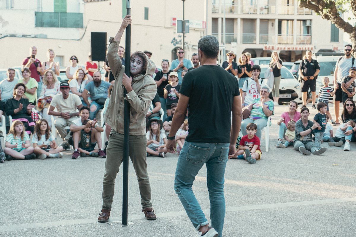 circaire tweet media