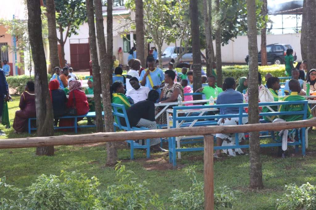 Akagera International School tweet media