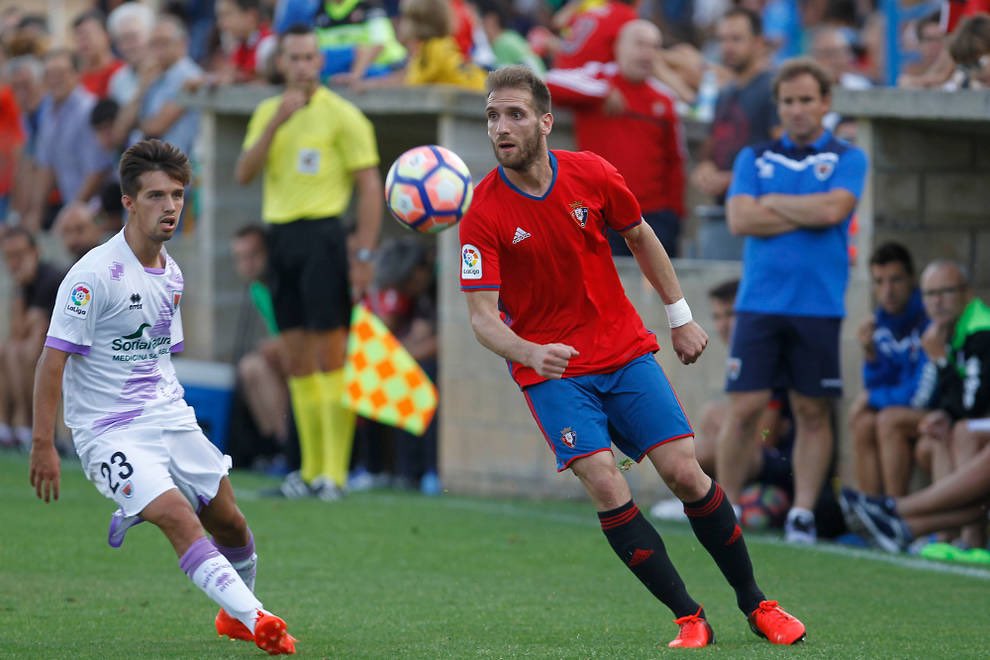 radiogolex's tweet photo. 🏆 LA FINAL DE COPA 

✔️ 2 extremeños vivieron momentos importantes en el @Osasuna y vivirán desde la distancia una cita especial en esta final de Copa ante el Real Madrid 

▪️ Sabino Sánchez (Los Santos) 
▪️ Fausto Tienza (Talavera) 

👀 ¿Y tú? Recuerdas alguno más (?) https://t.co/sXxWR11eMN