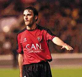 radiogolex's tweet photo. 🏆 LA FINAL DE COPA 

✔️ 2 extremeños vivieron momentos importantes en el @Osasuna y vivirán desde la distancia una cita especial en esta final de Copa ante el Real Madrid 

▪️ Sabino Sánchez (Los Santos) 
▪️ Fausto Tienza (Talavera) 

👀 ¿Y tú? Recuerdas alguno más (?) https://t.co/sXxWR11eMN