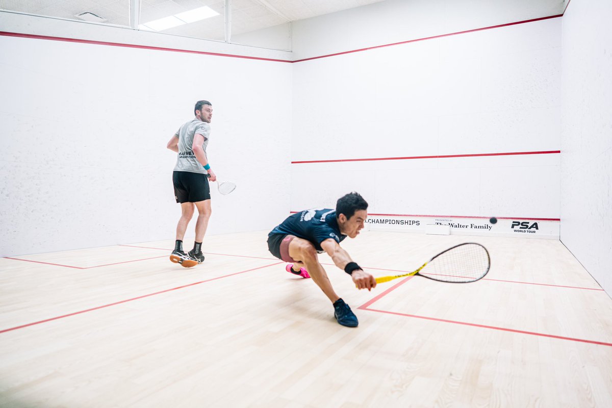 MiguelSquash's tweet photo. Avanzamos con 2 victorias importantes, y hoy juego 3ra ronda en la estación de tren de Chicago! (Hermoso escenario) contra el 5 del mundo. Campeonato mundial de Squash @IDRD @MinDeporteCol https://t.co/SdotYFgjI5