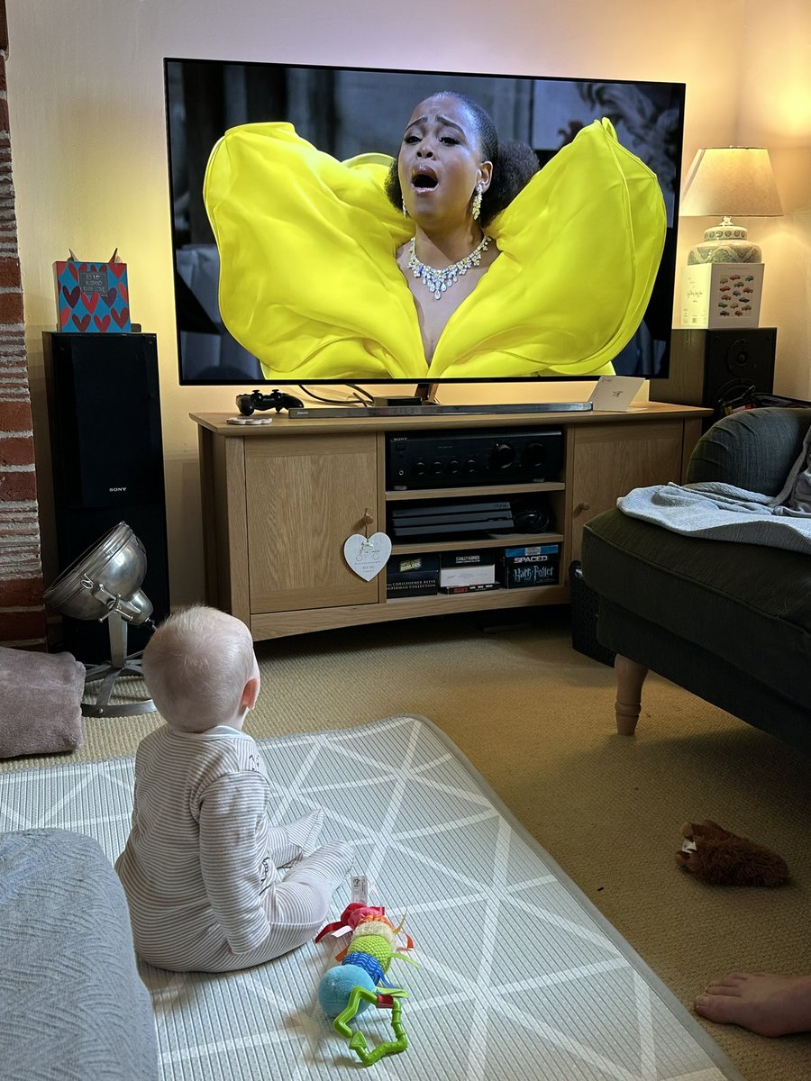 John E Fry tweet media