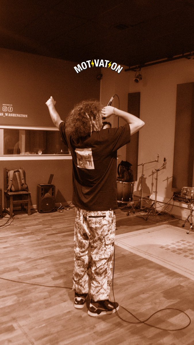 diegosmithmusic's tweet photo. En que país te gustaría un concierto del #shash ? Comenta tu bandera aquí! Where are u?🖖🏻🤍🌎 https://t.co/1NsOl232pa