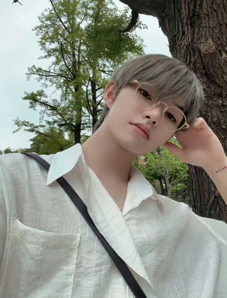 Junliu_TH's tweet photo. — 𝟸𝟹.𝟶𝟻.𝟶𝟼 📷 | Weibo Post ① ꔛ 

" PLOG 🍯"

#JunLiu #LiuJun #刘隽 #หลิวจวิ้น https://t.co/IGnwmjYvBu