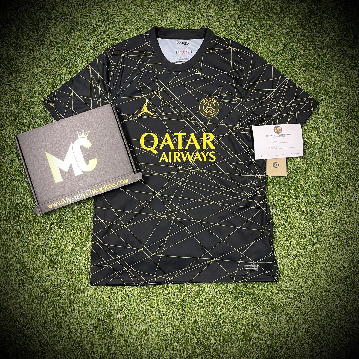 🚨 IF Haaland 🇳🇴 scores today vs Leeds we will giveaway a mysterychampions.com Football Shirt box 📦 

Retweet this &amp; follow us to enter! 🙌