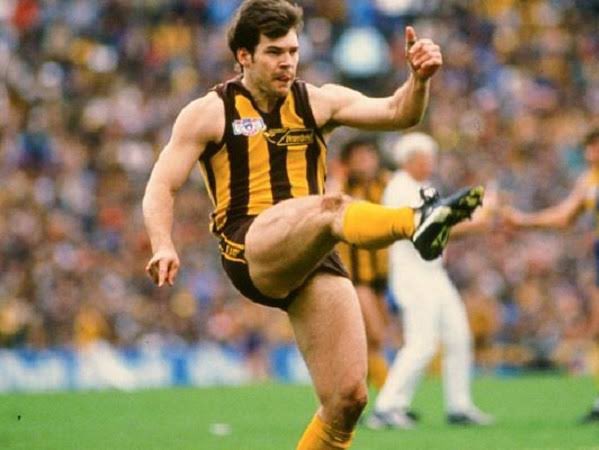 emilybwebb's tweet photo. This is the King ๐ to me The GOAL KING #jasondunstall #hawks #Coronation https://t.co/5VyqDtlmgl