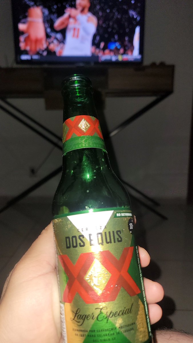 Chris120778's tweet photo. Salud from Guadalajara once again. I'm still going strong after hanging out with #BoxingTwitter at #AvenidaChapultepec 
#Guadalajara 
#CaneloRyder https://t.co/EdW4YsNRTx
