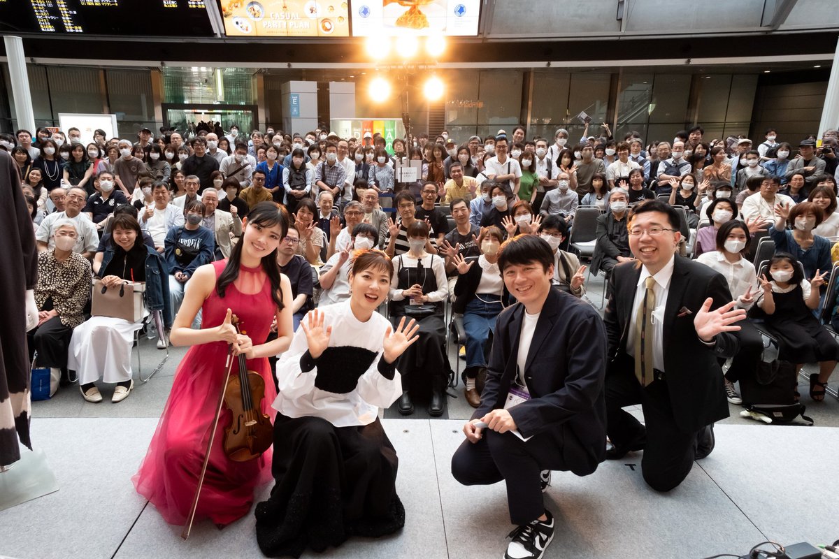 OTTAVA's tweet photo. ゲストの上野樹里さん(女優)、安藤大春さん(デザイナー)にご出演いただきました！ありがとうございました！
スタートするファッションブランドTuiKauriについてのお話を伺いました。
#LFJ2023 #LFJTokyo2023　#OTTAVA   #ぴあクラシック https://t.co/76xlNFzIBQ