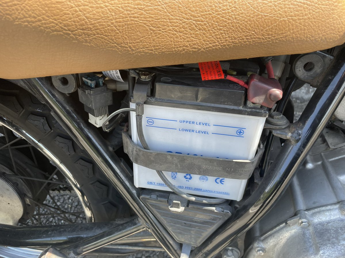Volty_0025's tweet photo. さすがに走行中にエンジン止まると焦ります💦

電装系のショートが原因で絶縁やり直してヒュ��ズ交���で無事復旧

冷静にトラブルシュートできたのでヨシ https://t.co/SFZUe4HIgf