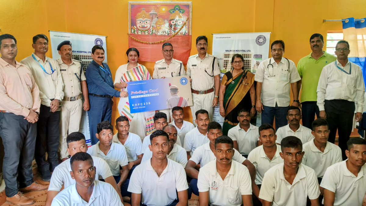 dcpbbsr's tweet photo. #Kalingahospital BBSR organized a two-day long FREE Health Screening Camp and extended a special privilege card to newly recruited 500 constables of Police Commissionerate, BBSR- CTC with #Healthcheckup by physician consultation.
#healthcare 
#Betterhealth
 #KHL https://t.co/b2Q5V12VIm