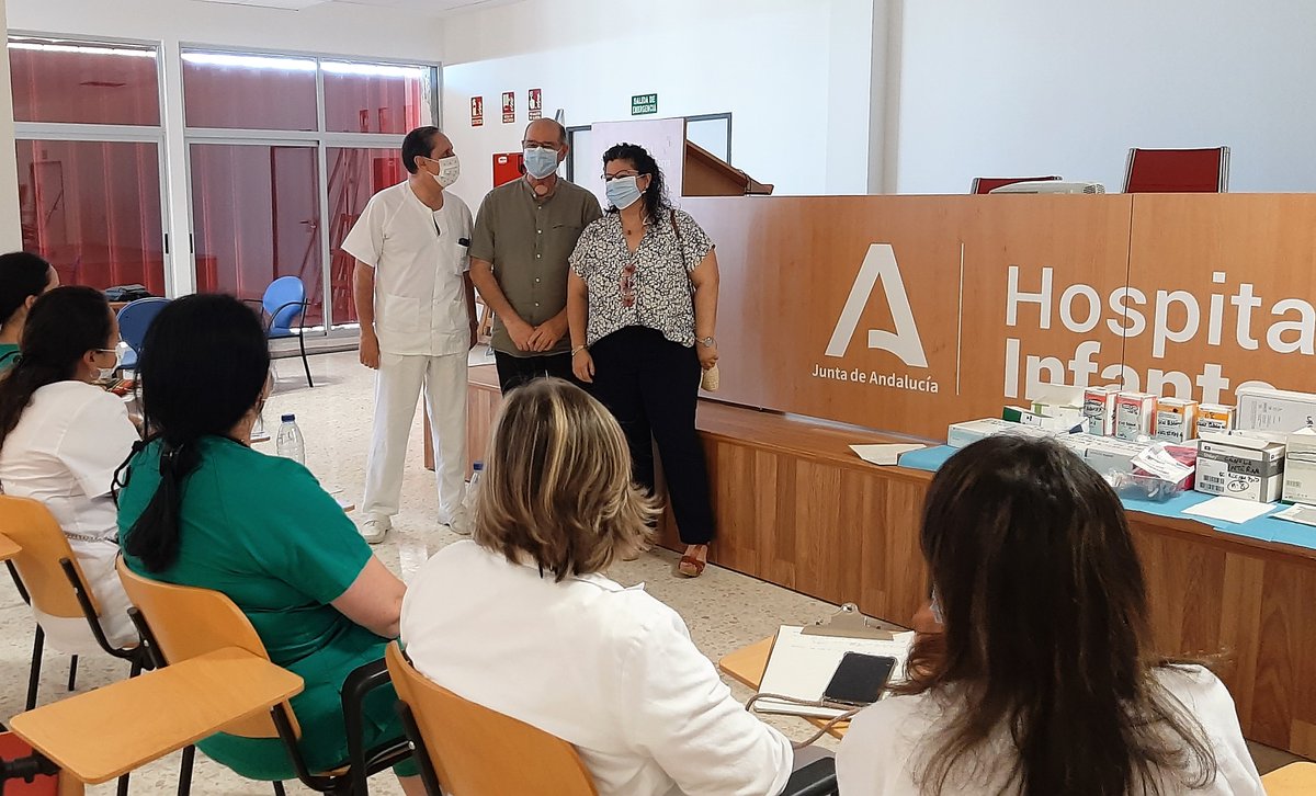 Porque las personas #laringectomizadas lo necesitan, organizamos un nuevo curso de enfermería sobre cuidados a pacientes con cánula respiratoria. Contamos con la Asociación de pacientes para saber su opinión. 

#InfantaElenahuelva #ElHospitaldelasPersonas