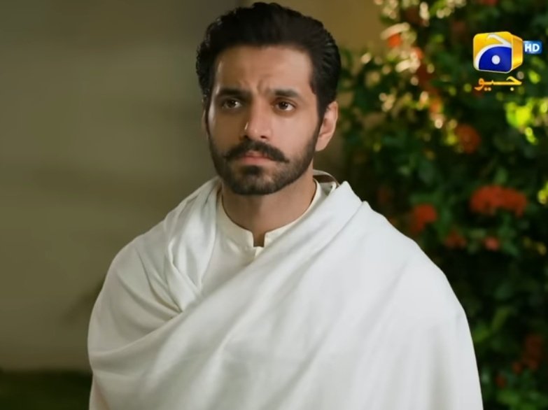 maryamwithaWhy_'s tweet photo. But why are the heroes of all the dramas I'm watching consistently getting jailed? 😂😭 
Murtasim, wishing for your safety now 🤧

{ #mujhepyaarhuatha #jurm #mohabbatghumshudameri #terebin #wahajali #khushhalkhan } https://t.co/ERqSplI9U3