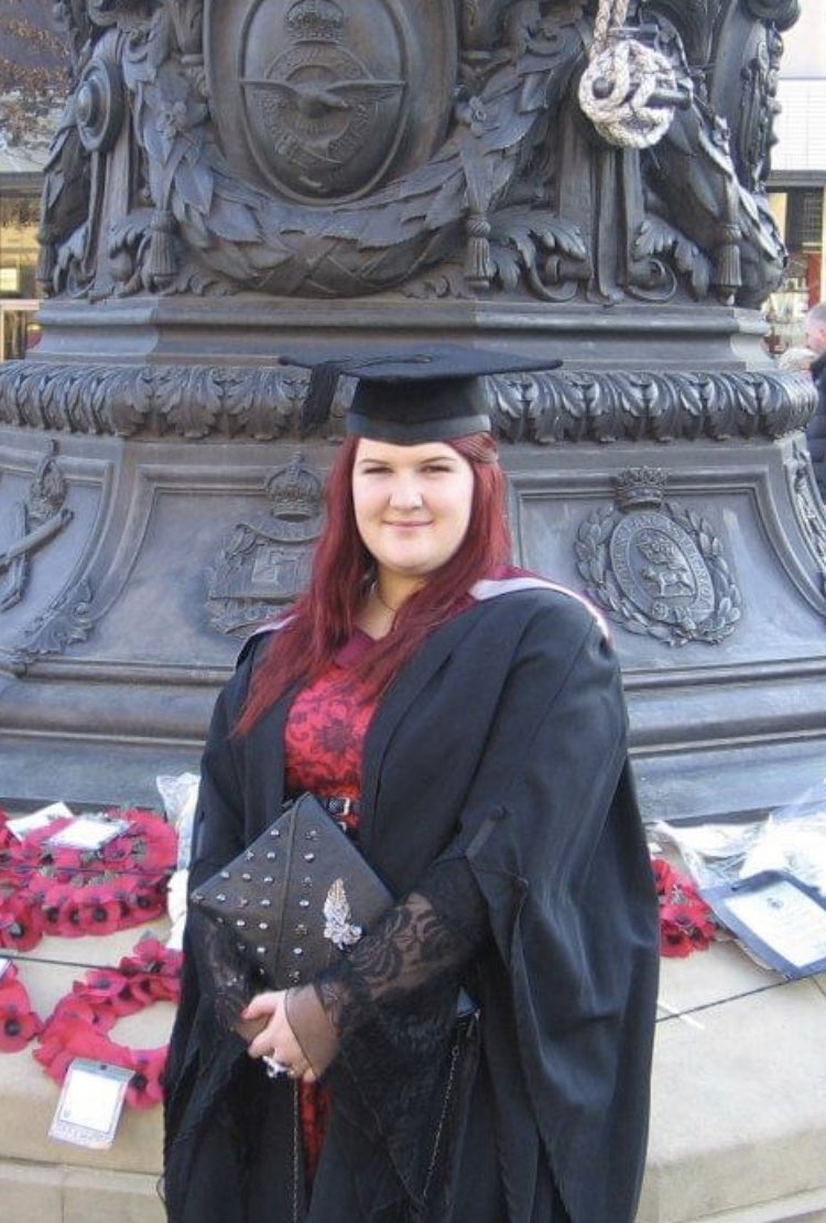GreyGirl19's tweet photo. @TheCampSurvivor Graduated with a 2.1 honours in Psychology https://t.co/lzY0qkSbYv