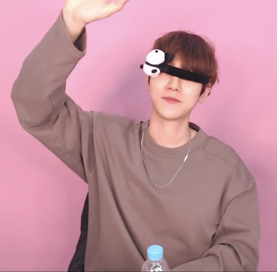 aichanco23's tweet photo. 今からベクちゃん🐶のバースデーパーチーの準備しよーっと🎂🎉
  #HAPPYBAEKHYUNDAY https://t.co/LHcKU7jkxv