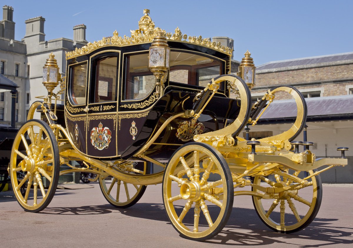 The King and The Queen will travel to Westminster Abbey in the Diamond Jubilee State Coach. This is the newest coach at the #RoyalMews and was first used in 2014. The coach is over 5m long, weighs over 3 tonnes & is drawn by six Windsor Greys