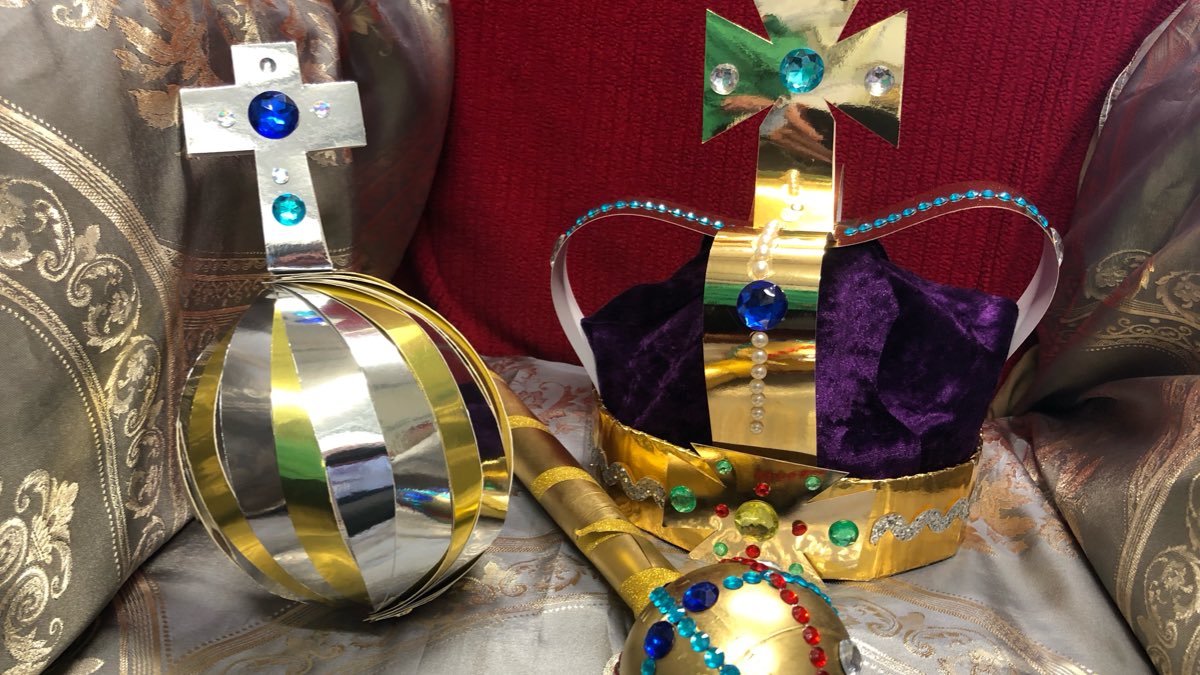 Walsall Libraries (@walsalllibrary) on Twitter photo Inspired by the #Coronation? Why not pop into #Willenhall Library for a photo seated on our “throne” with crown, orb and sceptre?
<a href="/WalsallCouncil/">Walsall Council</a> Inspired by the #Coronation? Why not pop into #Willenhall Library for a photo seated on our “throne” with crown, orb and sceptre?
<a href="/WalsallCouncil/">Walsall Council</a>