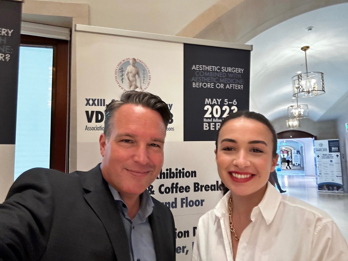 HumanMed's tweet photo. 👋🏼 Warm greetings from out booth at the #VDAEPC Berlin 2023 💦
#wal #waterjet #bodyjet #humanmed #liposuction #madeingermany #schwerin https://t.co/seJDkjnMvs