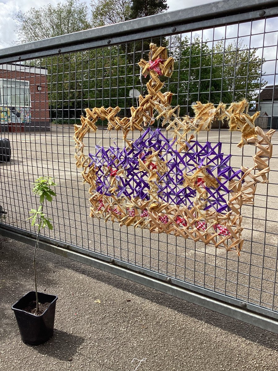 Celebrating the #Coronation of King Charles III with a special crown parade, the planting of an oak tree and a new artwork in the playground!