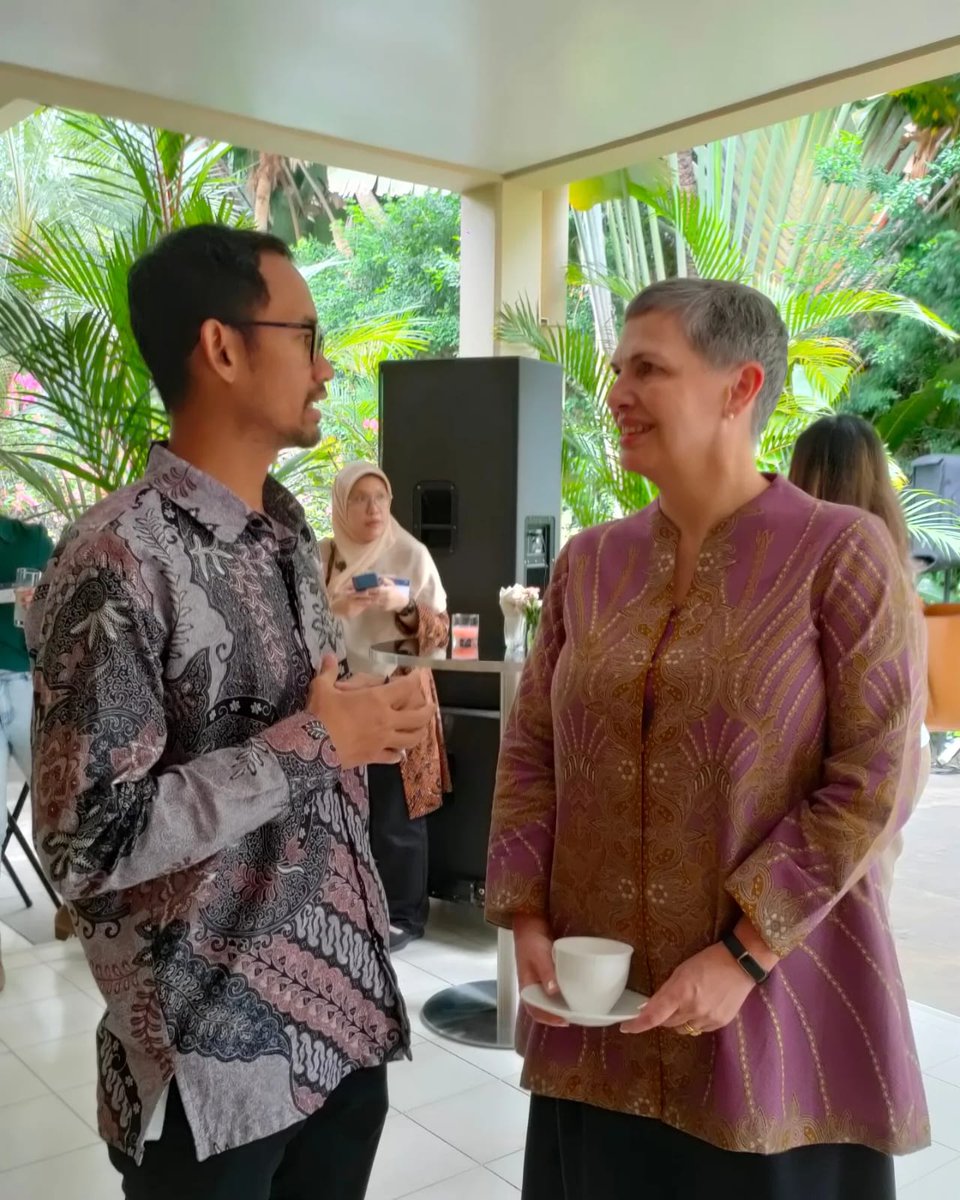Open house Halal bi Halal #OzAlum with Australian Ambassador to Indonesia HE Ms Penny Williams.

Thanks for having us 🇮🇩🇦🇺

<a href="/QUT/">QUT</a>