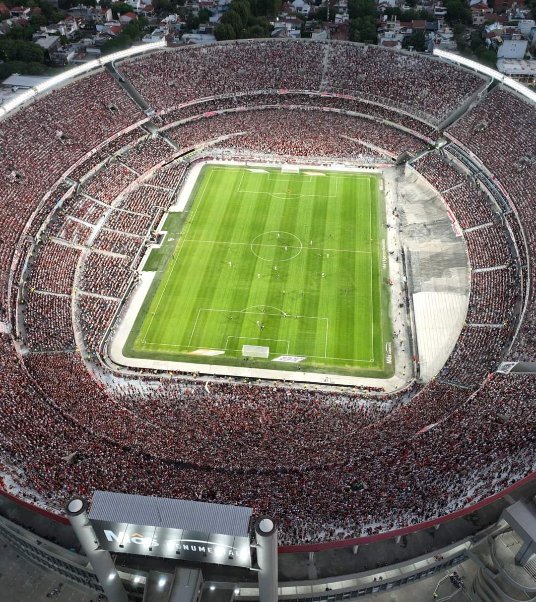 RIVER PLATE X INTERNACIONAL TRANSMISSÃO AO VIVO DIRETO DO MONUMENTAL DE  NUÑEZ - COPA LIBERTADORES 