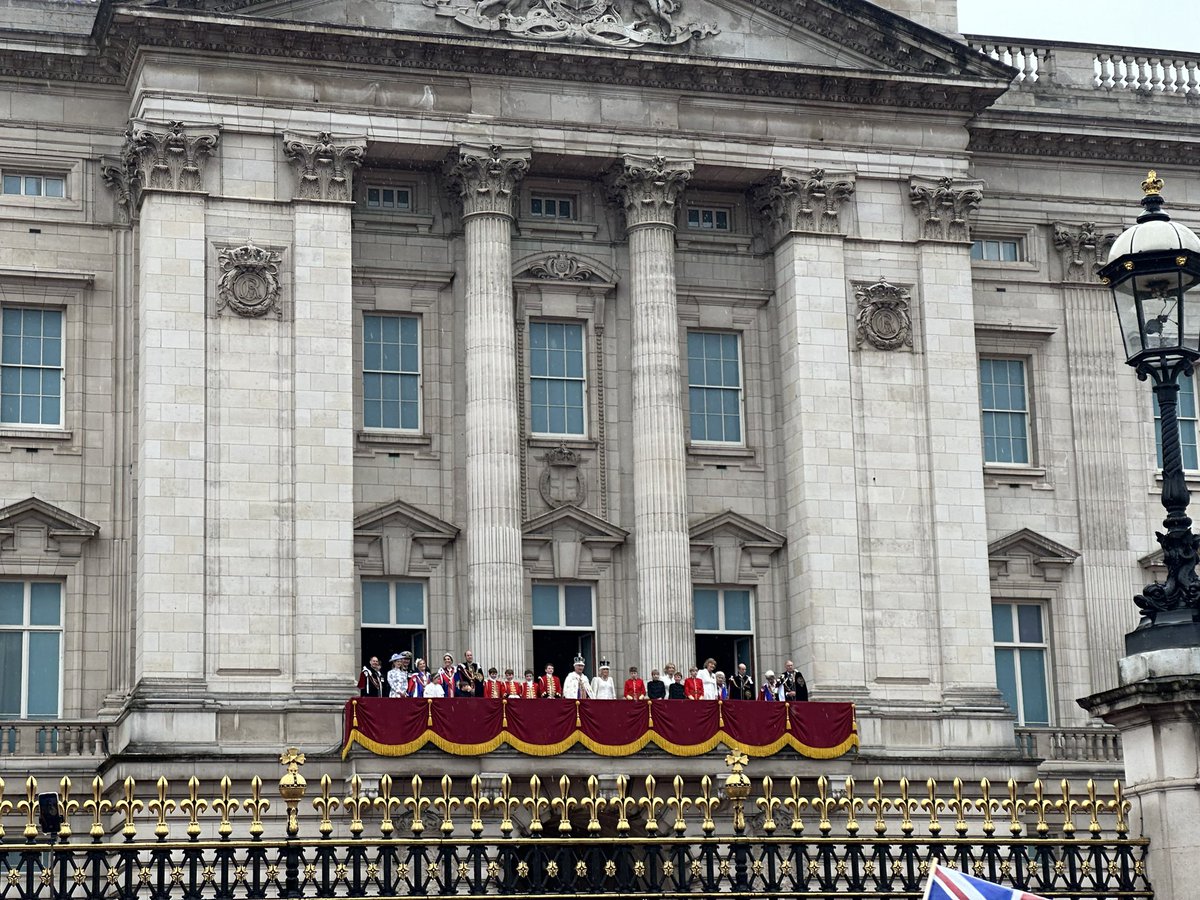 CoronationCount's tweet image. The best day ever.