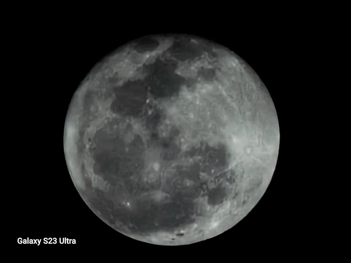 beejay_79's tweet photo. Shooting for the moon tonite.. https://t.co/ZzVeAHiOop