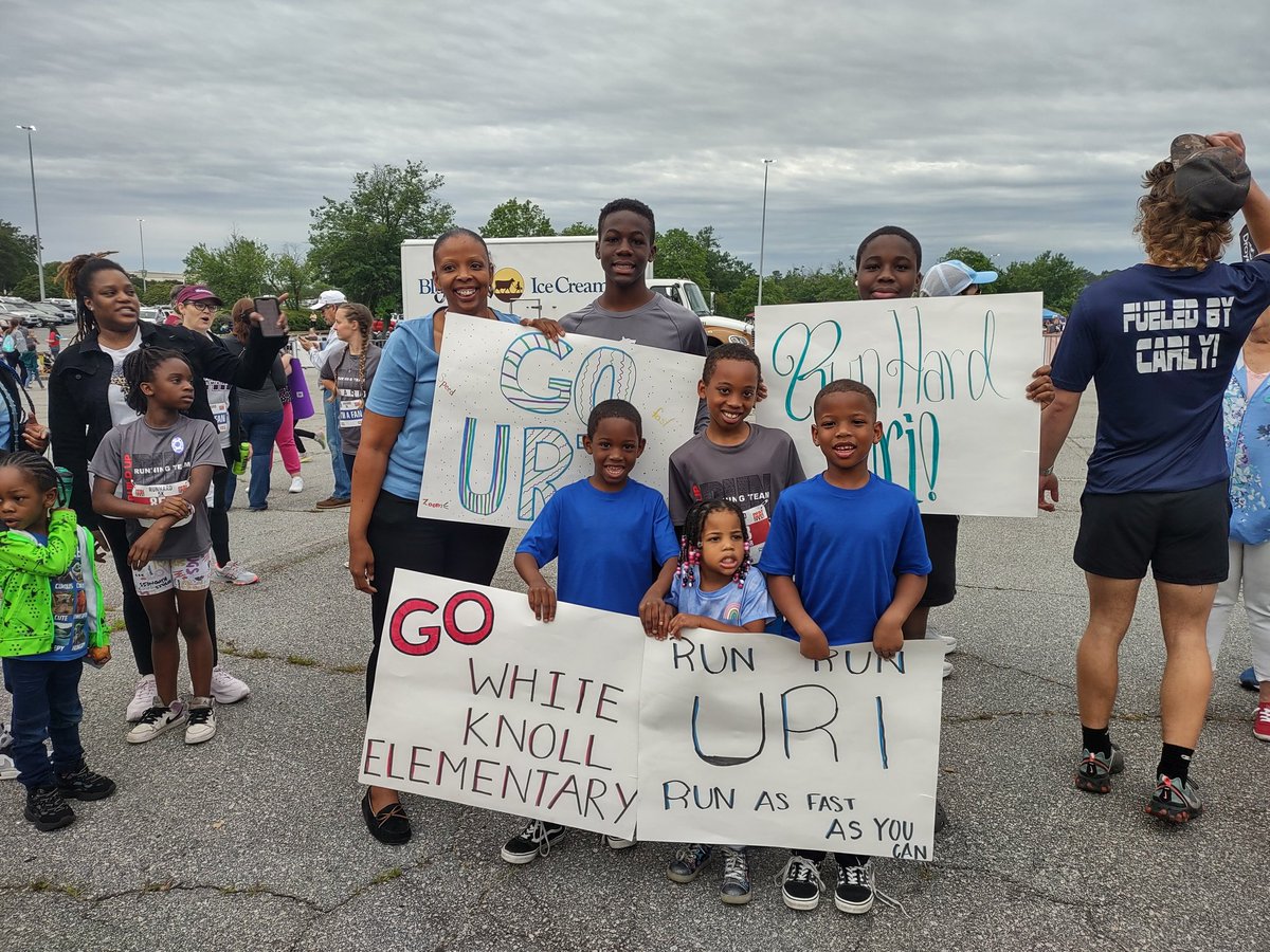 danikaowhite's tweet photo. @WhiteKnollElem Run Hard team showed up and showed out today! We are so proud of you! 
#WKEtheplacetobe https://t.co/ymifXswb1O