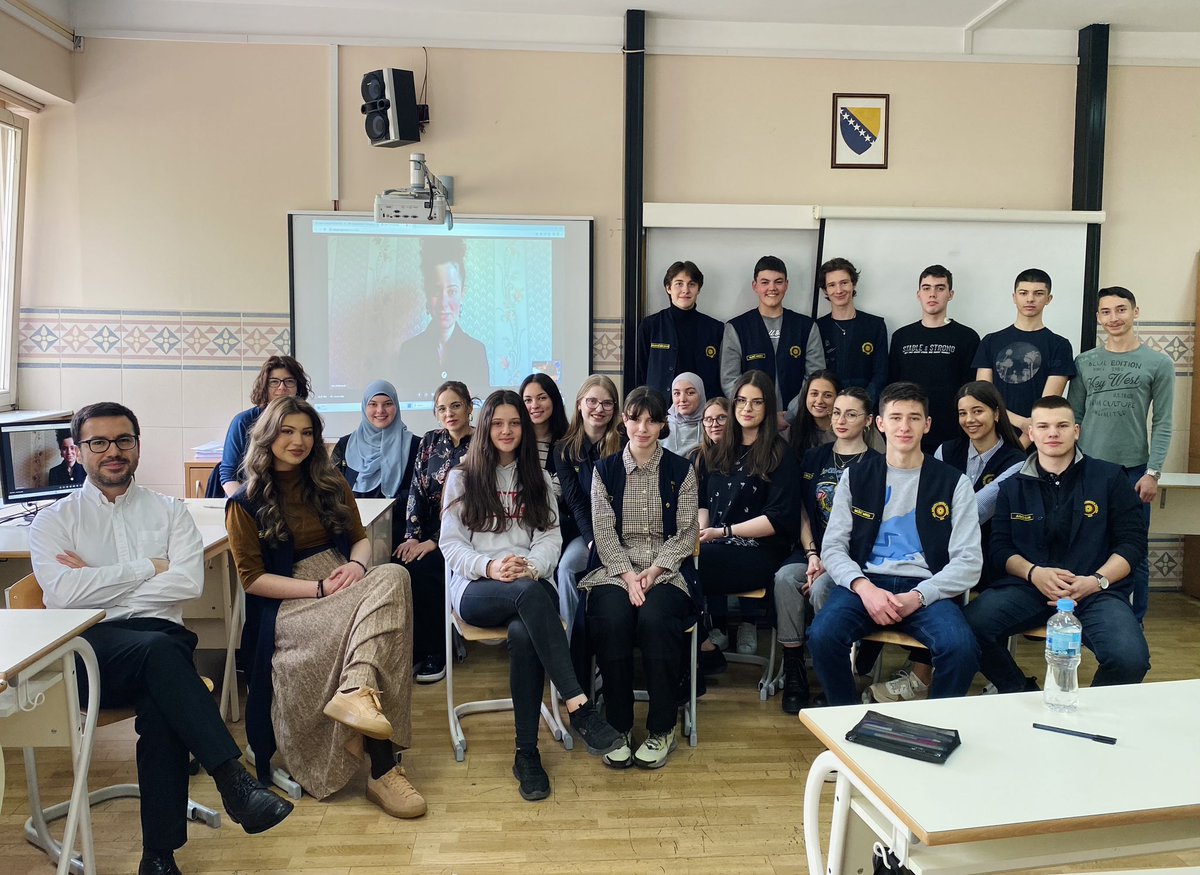 RamizBakhtiar's tweet photo. Happy to announce the successful completion of our peacebuilding and conflict resolution workshops in Bosnia, in partnership with the Peace Education Hub at the University of Sarajevo and First Bosniak Gymnasium High School.
#Peacebuilding #ConflictResolution #interfaithDialogue. https://t.co/ukysU7v9Gn