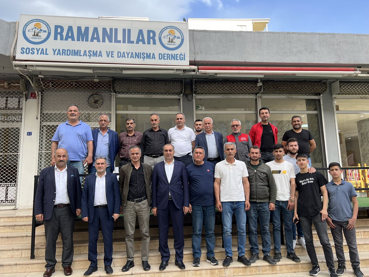 RamanAsiretim's tweet photo. Dernek olarak bu gün RECABANLILAR derneğini misafir ettik. Beraber yapa bilceğimiz Yardımlaşma ve Dayanışma konusunda fikir alışverişi yaptık. Kendilerine samimi ve hoş sohbetlerin den dolayı teşekkür ediyoruz https://t.co/YegT2Y179X