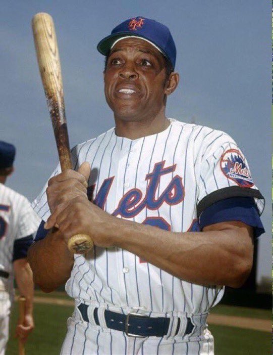 Born #OTD 1931,Willie Mays,From a young NY Giant to a veteran SF Giant,to the end with the Mets,an Amazing Career.Many Fans say
 “He’s the Best I Ever Saw”.#SFGiants  #SanFrancisco #NYC #Mets #BOTD #WillieMays #1950s #1960s