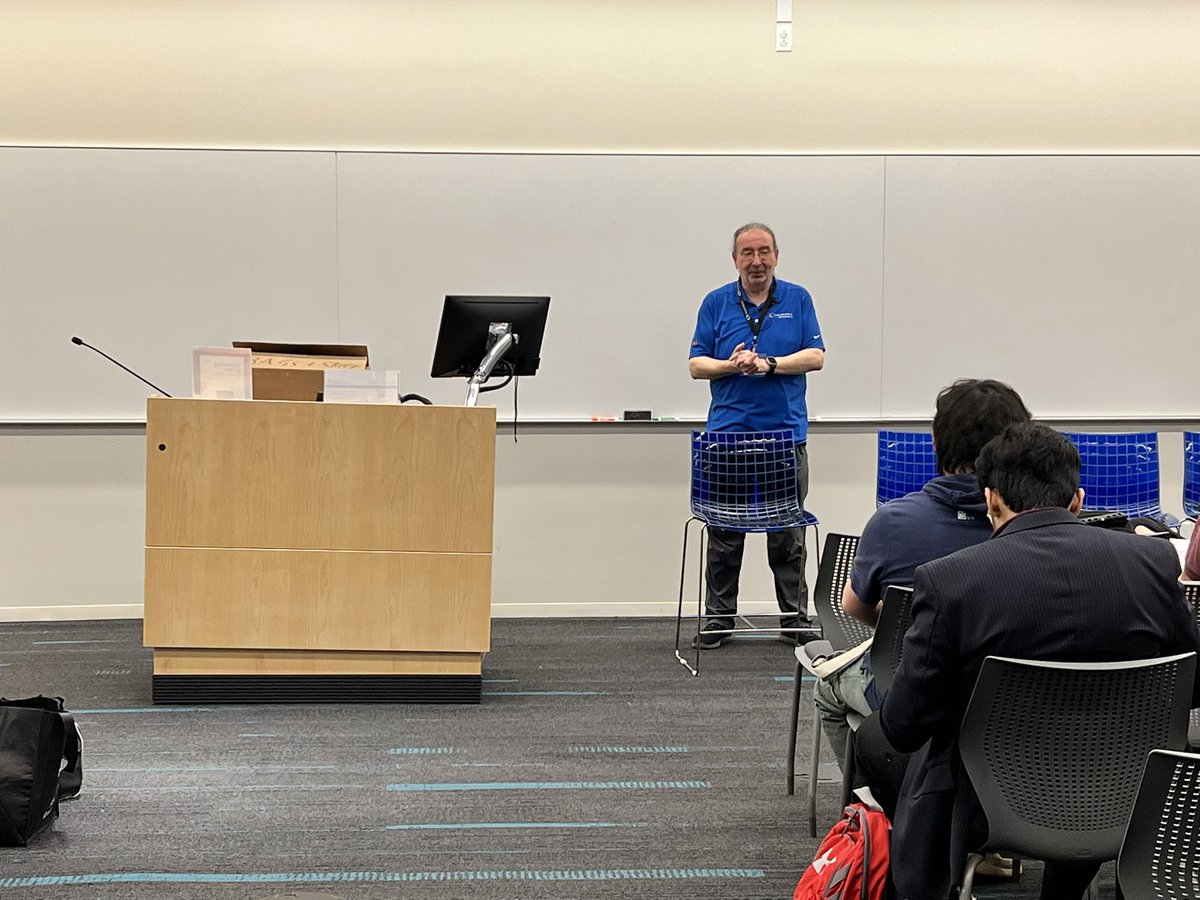 pareshmotiwala's tweet image. #sqlfamily #sqlsaturday happy to meet many familiar faces!