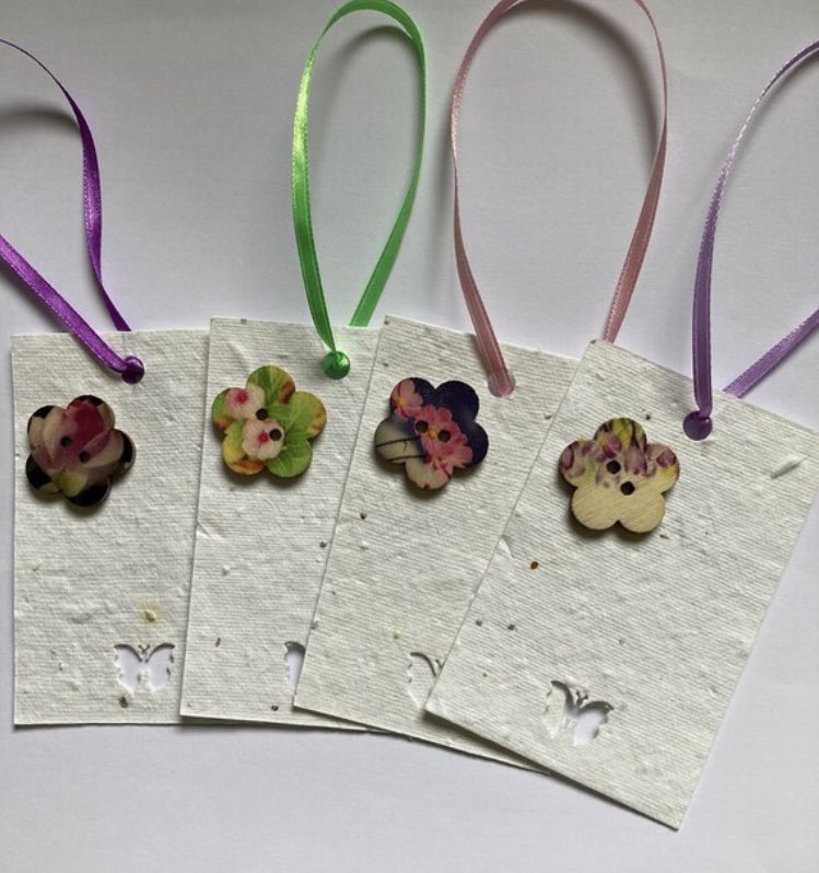 One set left… Seeded gift Tags…
Plant after use… Attract our Bees 🐝 and Butterflies 🦋 
Etsy.com/shop/shhSecret… 
#naturelover #seededtags #plantafteruse #loveyourgarden #gifttags #giftwraoaccessory #giftlabel #giftshop #MHHSBD #etsyshop