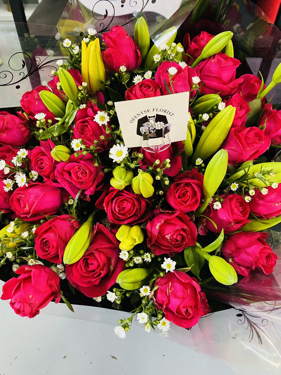 The Smell Of Fresh Flowers 💐 👌🏾