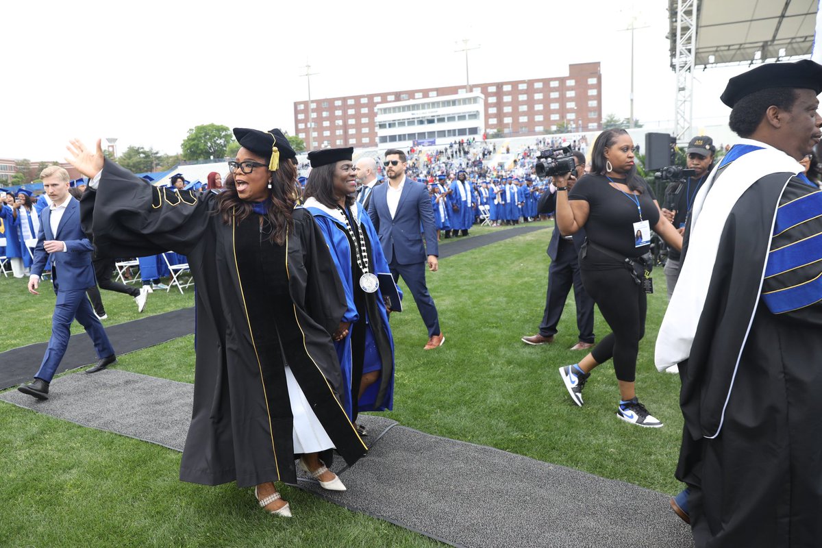 Oprah’s HOME! President Glenda Glover and TSU Alumna Oprah Winfrey enter Hale Stadium for the 2023 Spring Undergraduate Commencement!