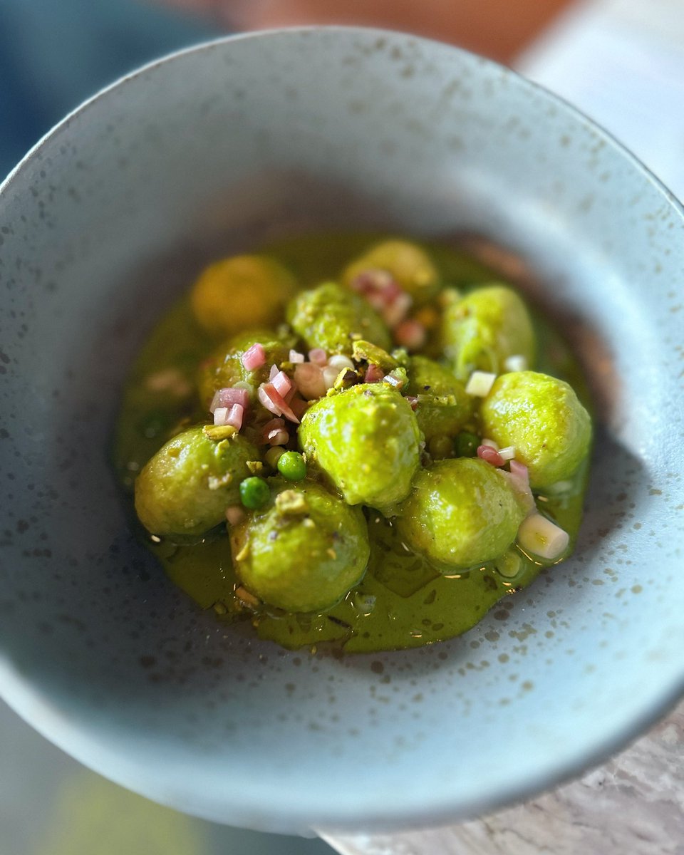 Ricotta Gnocchi l ramp cream &amp; ramp pickles w/ English Peas

Little pillowy soft balls of goodness, full of spring color and flavor. On the menu tonight!

#omahafood #ramps #ricottagnocchi #farmtofork