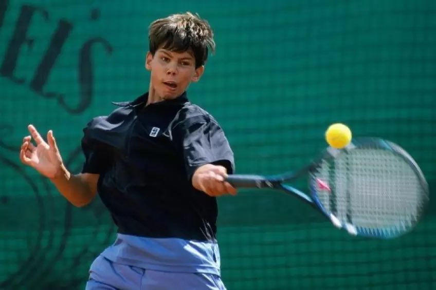 Olly_Tennis_'s tweet photo. Pat Cash: “I was meant to play an exhibition match in Mallorca. 30 mins before, Becker says he can’t play. They tell me ‘you will play a 14 year-old’. I go on court, ready to give him a few games, so he won’t be upset. 

I lose 2-0, and ask him for his name:

‘Rafael Nadal.’” 👑 https://t.co/QXW6xAC2i2