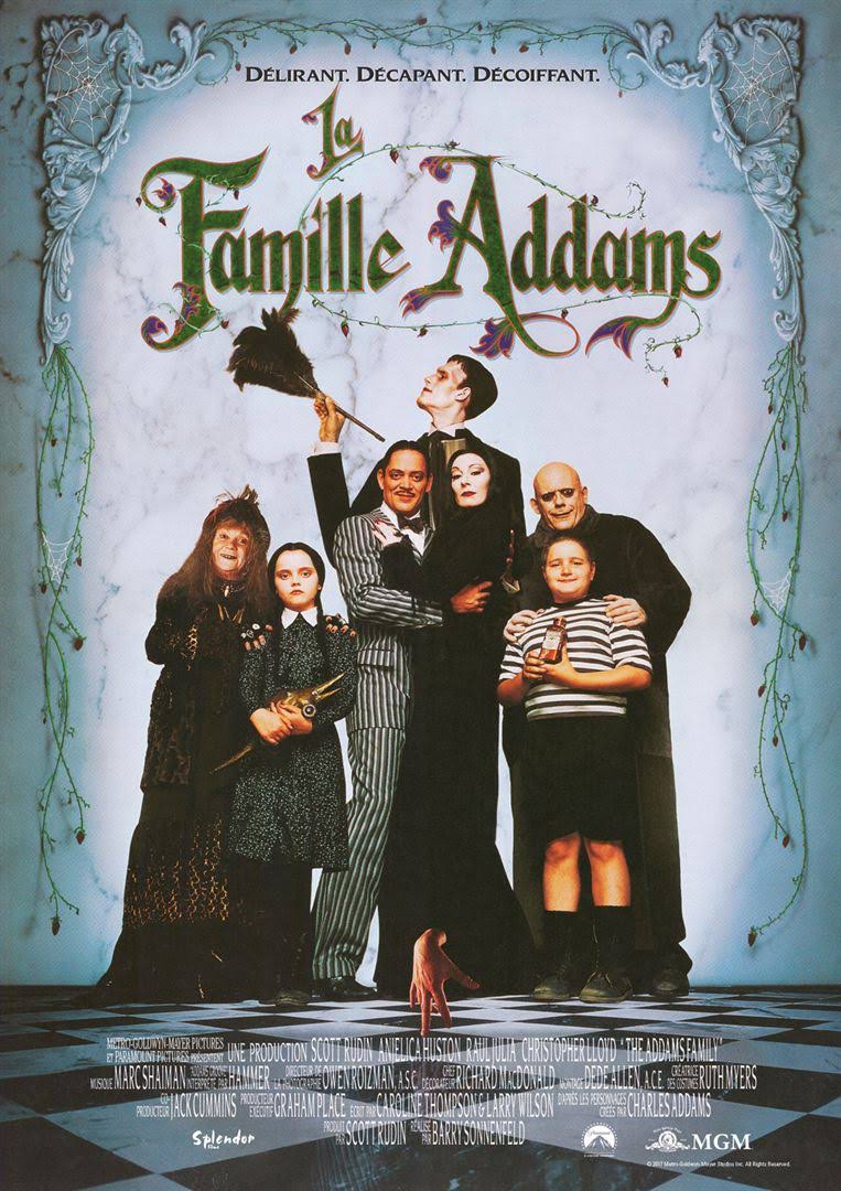 Bloody__Effy's tweet photo. Récemment, j’ai revu La famille Addams (1991) et sa suite Les valeurs de la Famille Adams (1993) 

[THREAD]

J’ai pris énormément de plaisir à redécouvrir ces deux films, ainsi que cette famille aux traditions aussi mystérieuses que lugubres !

RT = ❤️ https://t.co/pmMjUDPbhC