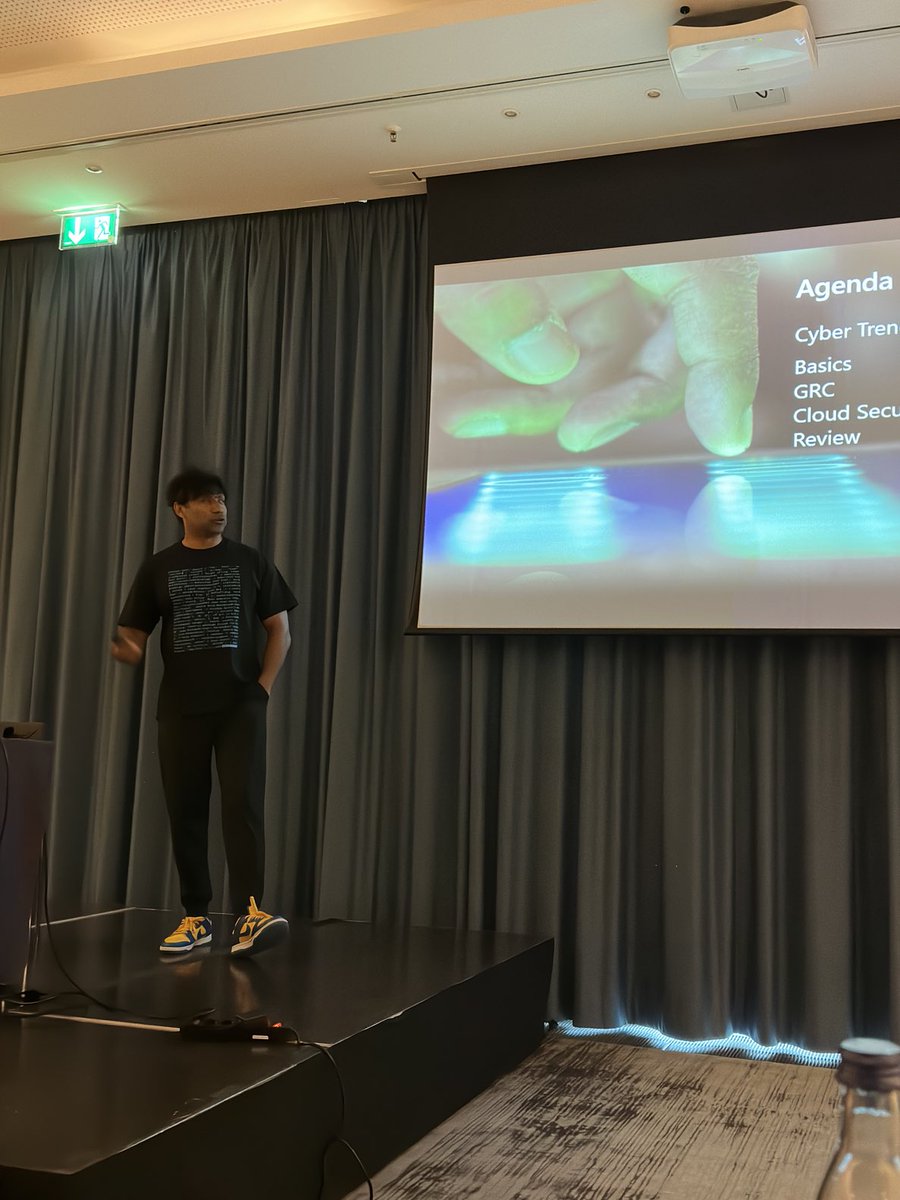 #Azurerocks on stage at #e2evc Berlin2|0