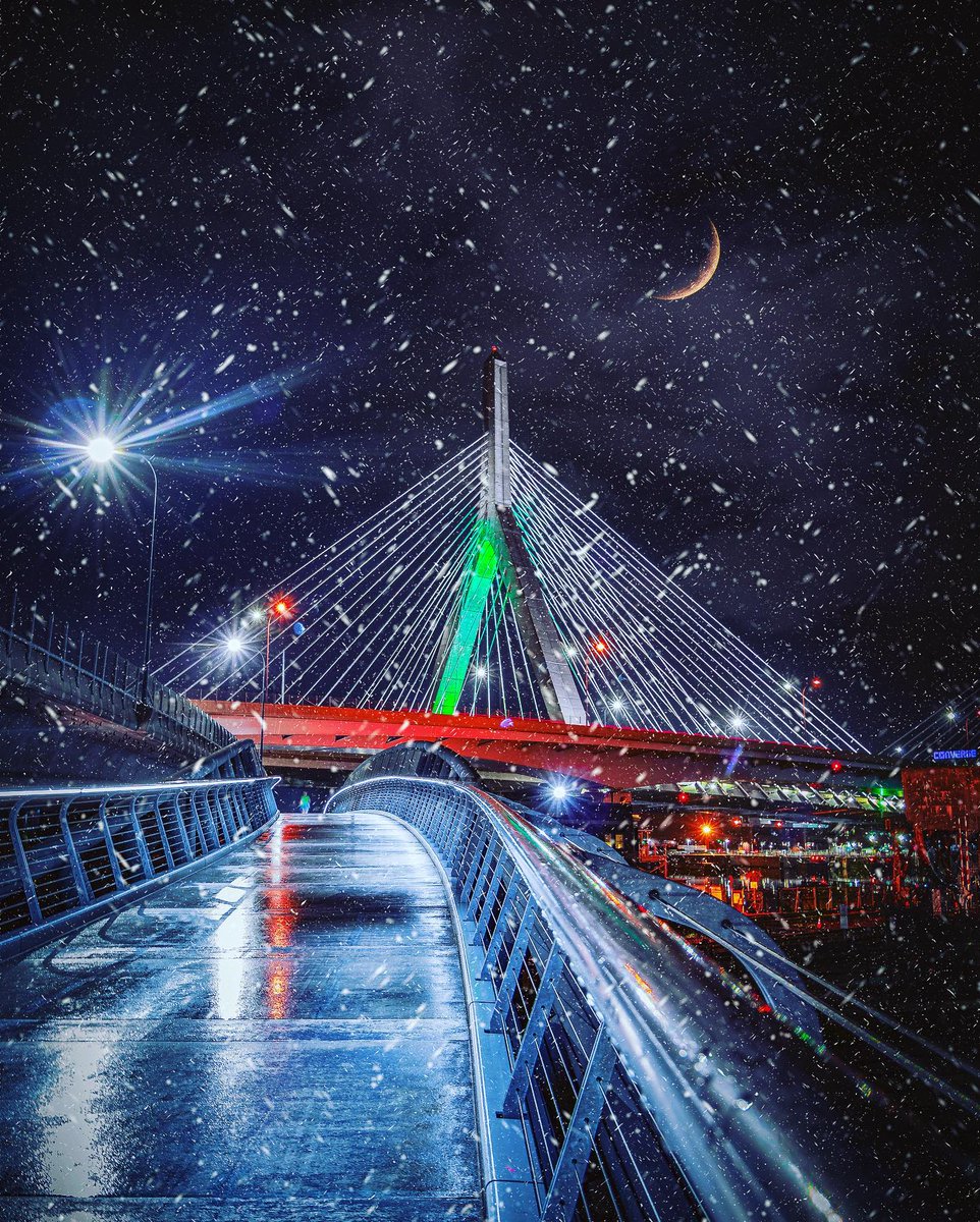 Zakim blizzard ❄️❄️

 #winterfavorites #visitnewengland #nature_brilliance #backroadstravel #naturelovers #roamtheplanet #planet_locations #special_shots #earthoutdoors #nature_perfection #master_gallery #visualsofearth #depthobsessed