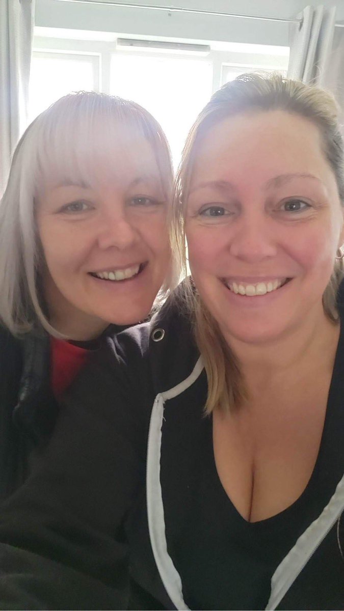 DawnSG2010's tweet photo. Spot of parkrun tourism at #SelbyParkrun this morning with #TeamDRR. I volunteered as parkwalker. Even managed to drag my cousin along for her very first parkrun. I wore my crown specially for her 😂😂 https://t.co/CjYMRIP2IW