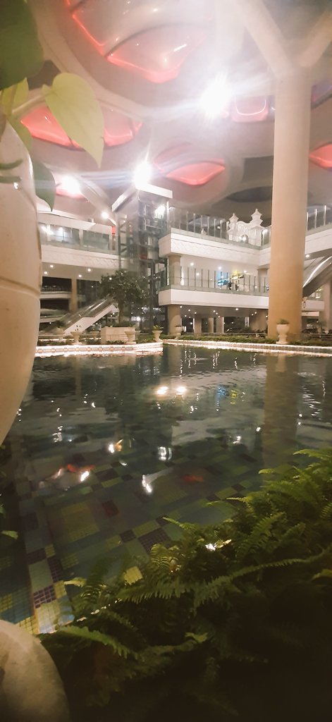 fhany_addin's tweet photo. Touchdown at 18.25 western time https://t.co/MZbYzXueOy