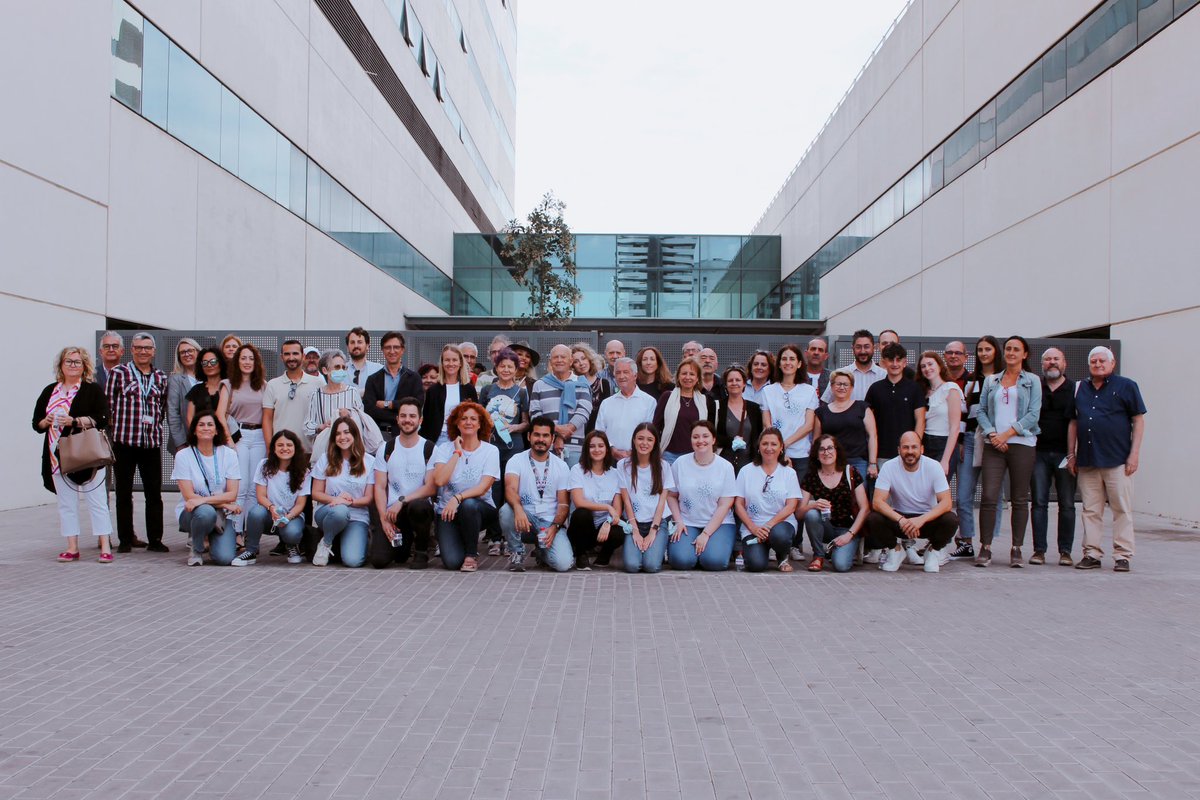 IISLaFe's tweet photo. ♥️✨ Tu hospital investiga: pacientes e investigadores juntos en una jornada de divulgación sobre cardiopatías familiares y muerte súbita que ha contado con la colaboración de @AliveCor y @health_in_code 

👥 Más de 80 personas han acudido al evento que ha acogido el #IISLaFe https://t.co/g72dKEmy1E