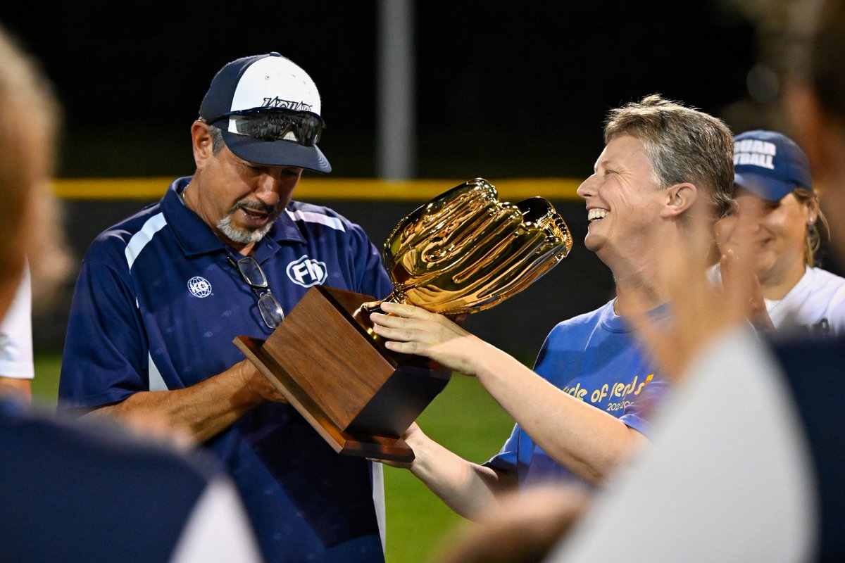 lorenziniphotog's tweet photo. Coach Larriba making sure they spelled his name with two R's on the trophy (grin). https://t.co/dHbM1tZfAV