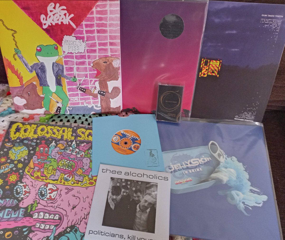 XeaglepissX's tweet image. Just over four months into 2023

We release them because we love them

#wrongspeedrecords