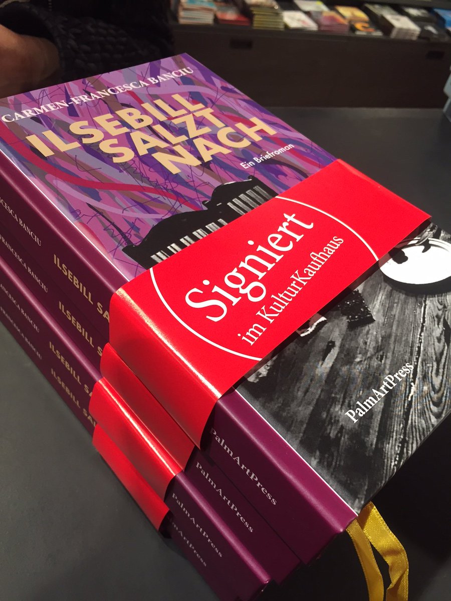 ABOUT THE BOOK
Suddenly he is there. Uncalled. Unrepeatable. Günter Grass, the landlord of old. To look into her pots. While she, lost in thought, cooks in his kitchen. Thus begins a fictional conversation by the author Carmen-Francesca Banciu