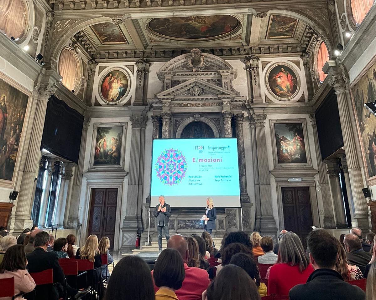 “In un mondo in cui tutto cambia e finisce velocemente, i Pooh hanno successo perché rappresentano la durata e una certezza”.

Che bello vedere Red Canzian salire sul palco di <a href="/Inspiring_PR/">InspiringPR - Festival delle Relazioni Pubbliche</a>!